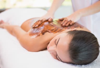 Body Exfoliation and Wrapping Techniques 4